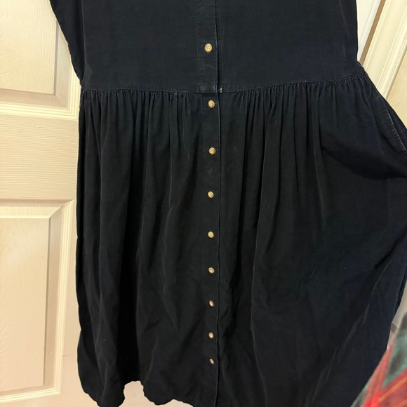 Eddie Bauer Women's Size M Black Corduroy Button Front Midi Dress Cottage Jumper - Picture 5 of 16